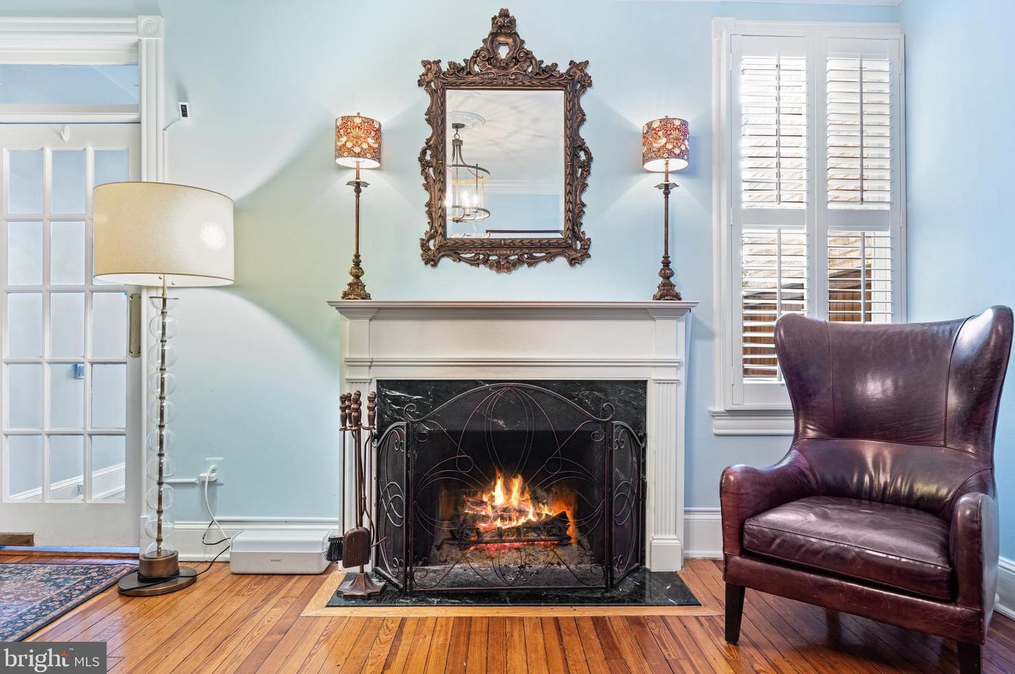 3408 Dent Pl, Washington DC 20007-2713 exterior