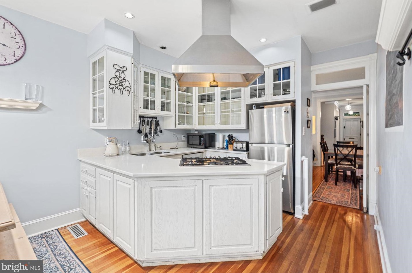 3408 Dent Pl, Washington DC 20007-2713 exterior