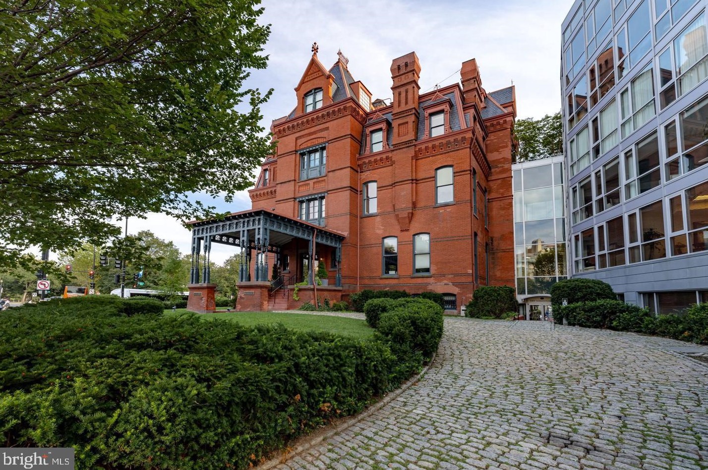 2002 Massachusetts Ave, Washington, DC 20036-1020