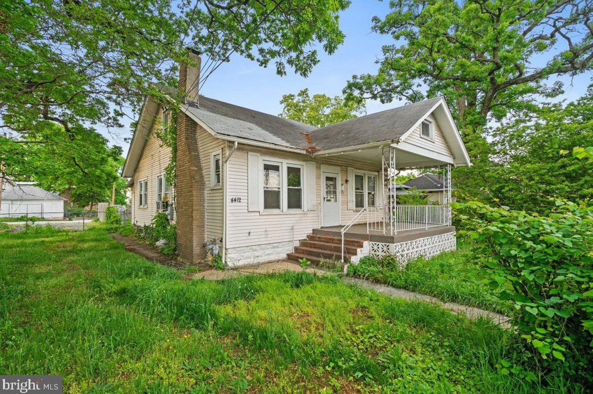 4412 Bowen Rd Se, Washington, DC 20019