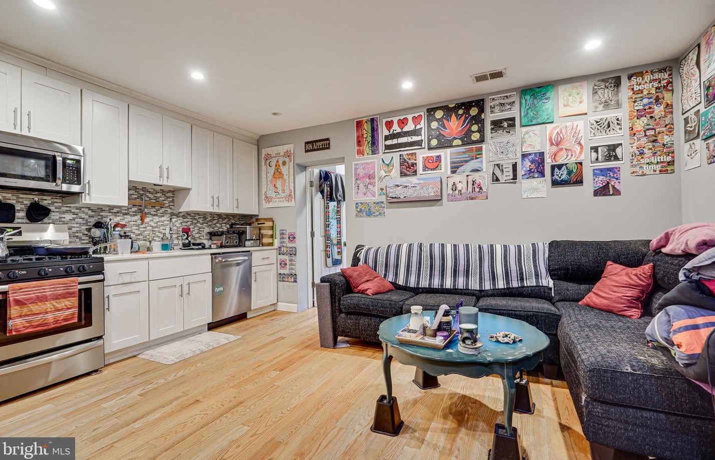 1321 Orren St, Washington DC 20002-3932 exterior