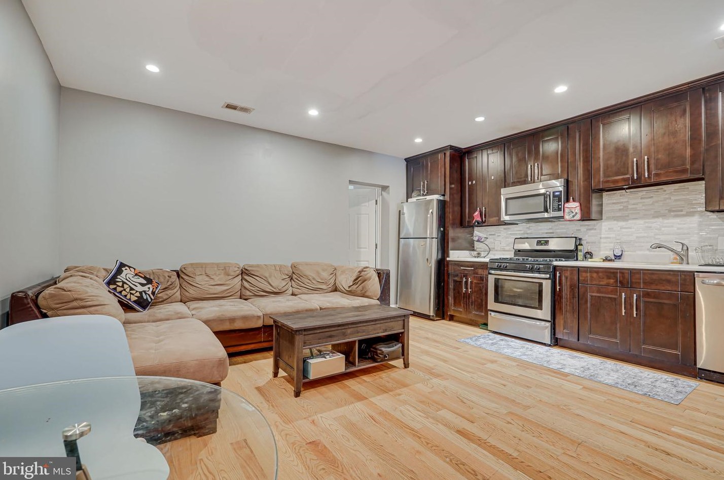 1321 Orren St, Washington DC 20002-3932 exterior