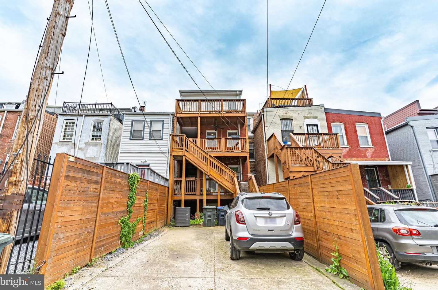 36 Rhode Island Ave, Washington DC  20001-1007 exterior