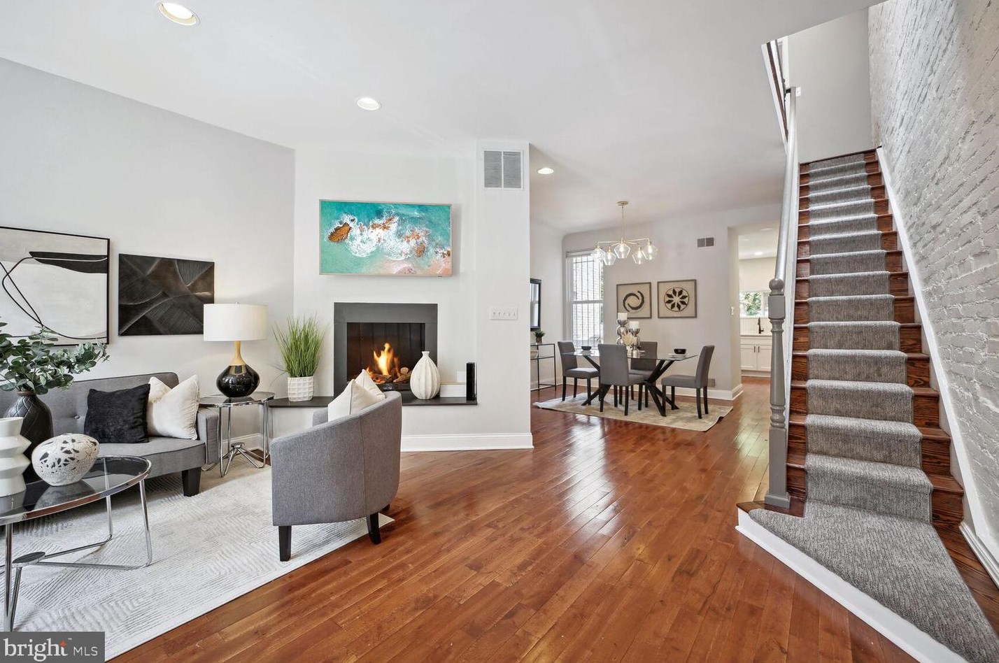 646 Acker Pl, Washington, DC 20002-5212