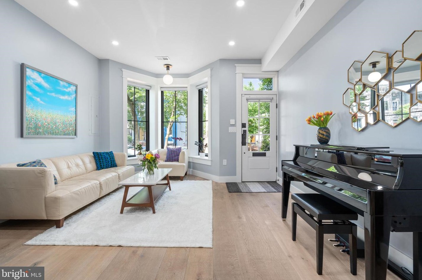 516 10th St, Washington DC  20003-2806 exterior