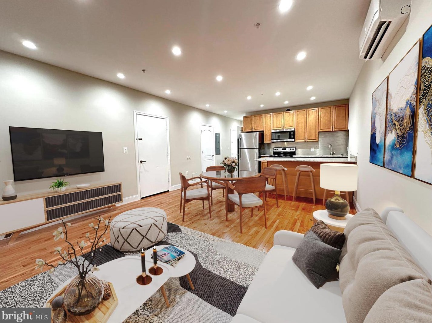 1626 R St, Washington, DC 20009-6419