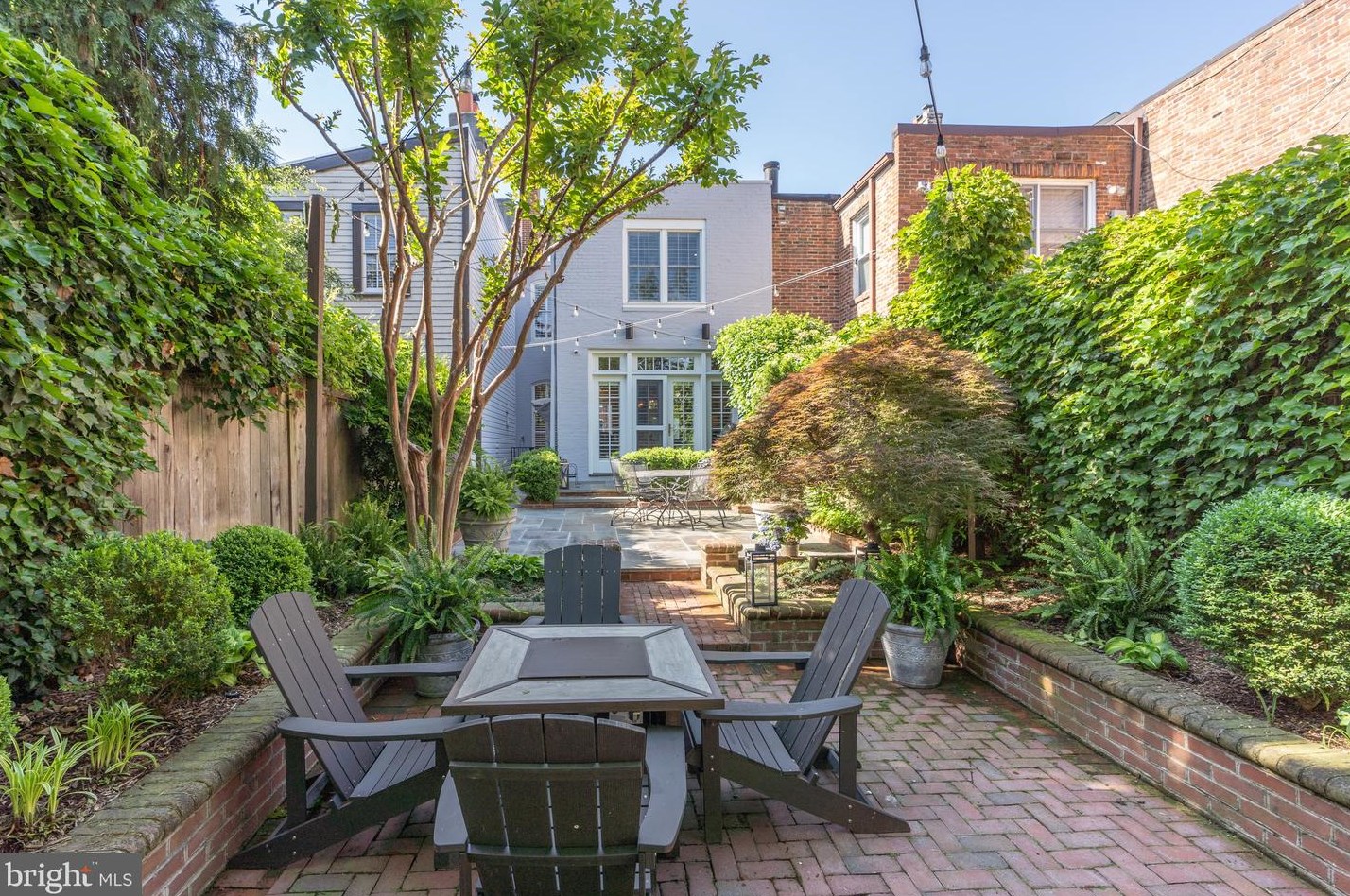 3417 Prospect St, Washington DC 20007-3219 exterior