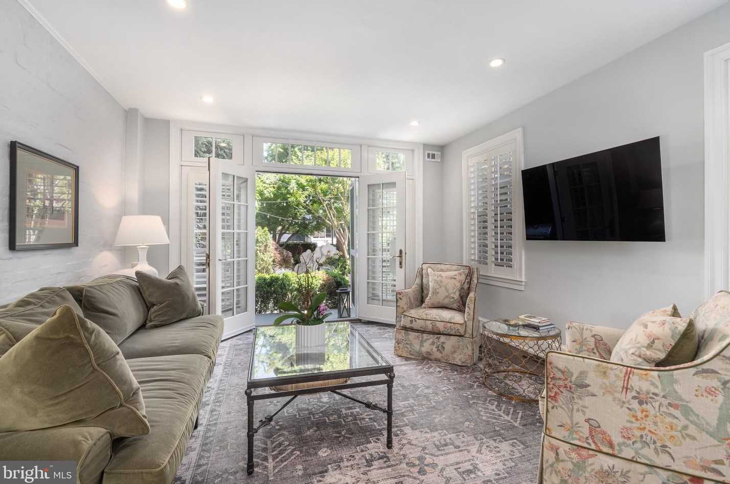 3417 Prospect St, Washington DC 20007-3219 exterior