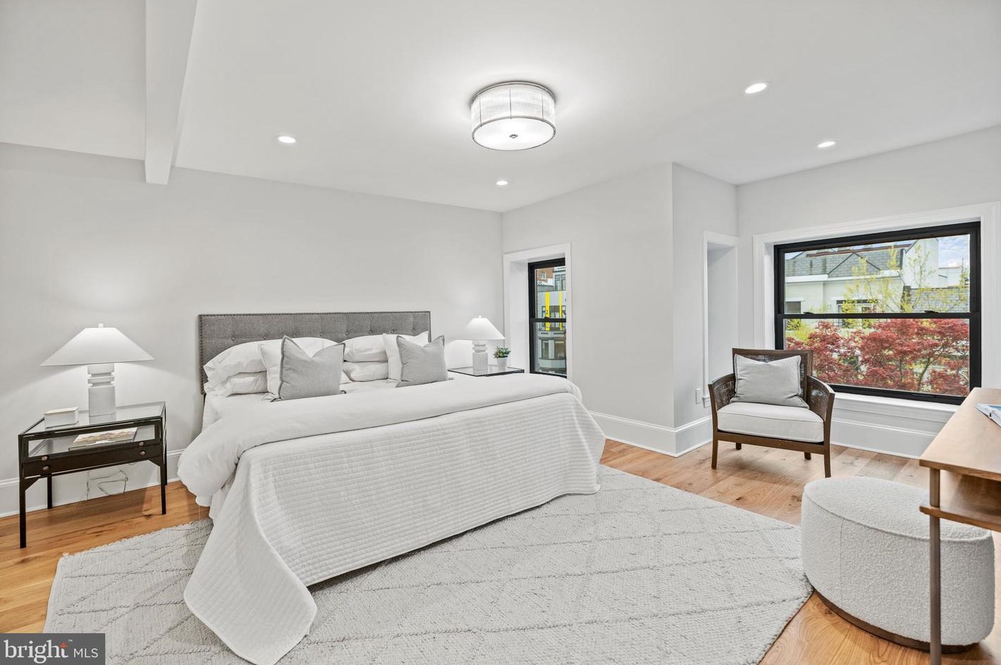 1451 Chapin St, Washington DC  20009-4510 exterior