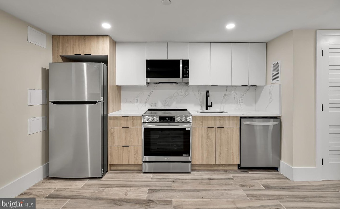 304 T St, Washington DC 20001-1842 exterior