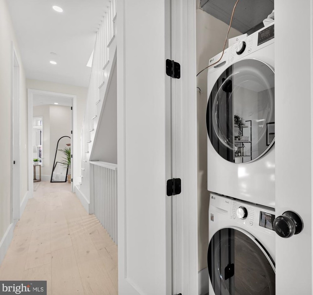 304 T St, Washington DC 20001-1842 exterior