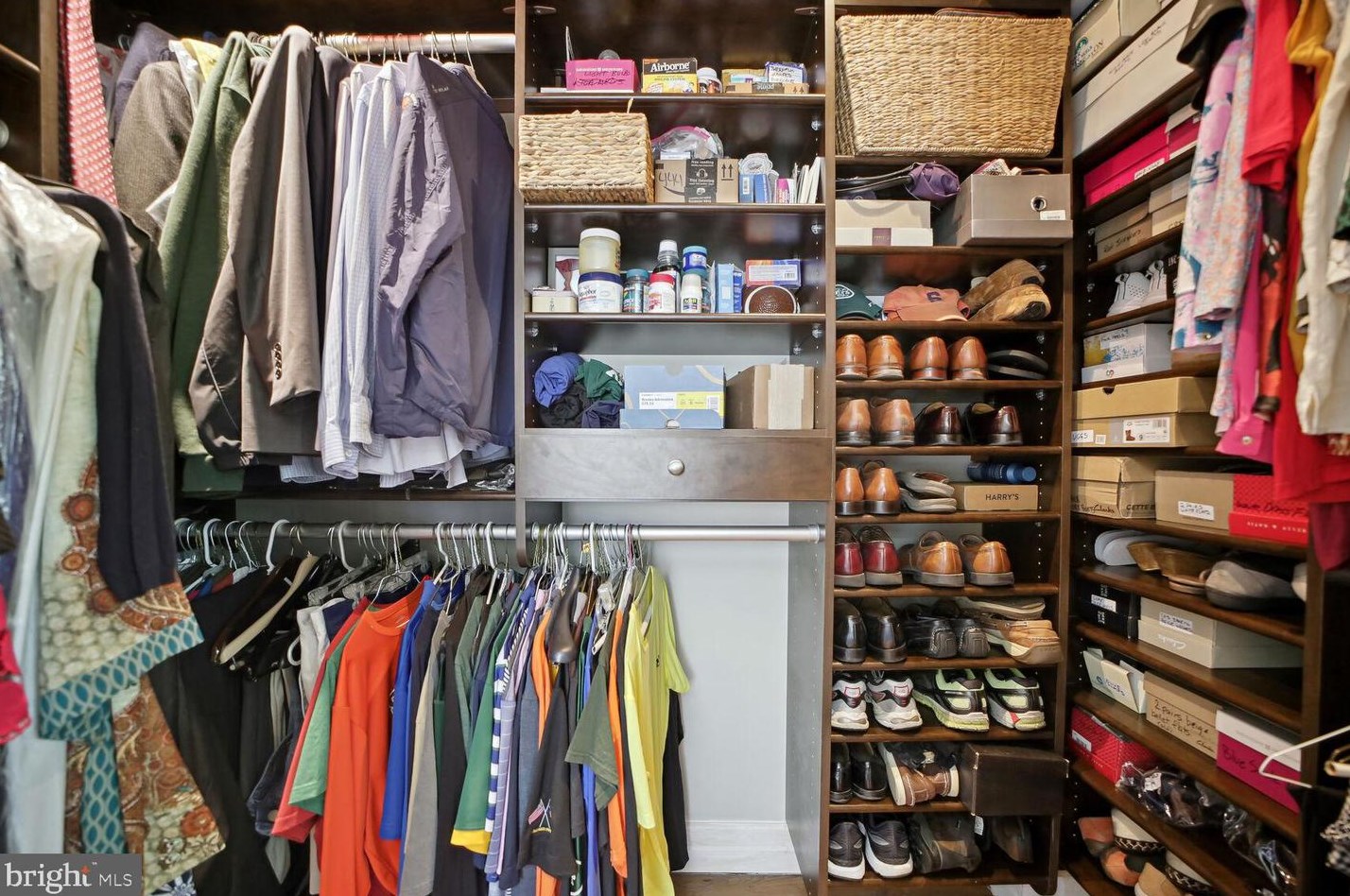 2500 Q St, Washington DC  20007-4371 exterior