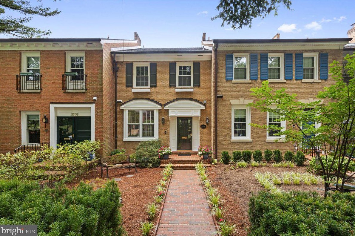 5304 Macarthur Blvd, Washington, DC 20016-2522