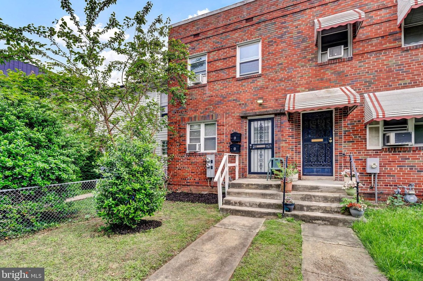 1719 Montello Ave, Washington, DC 20002-7868