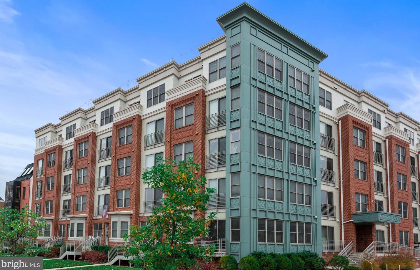 1350 Maryland Ave, Washington DC  20002-4402 exterior