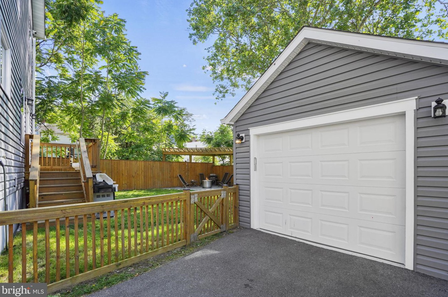 3610 14th St, Washington DC  20010-1319 exterior