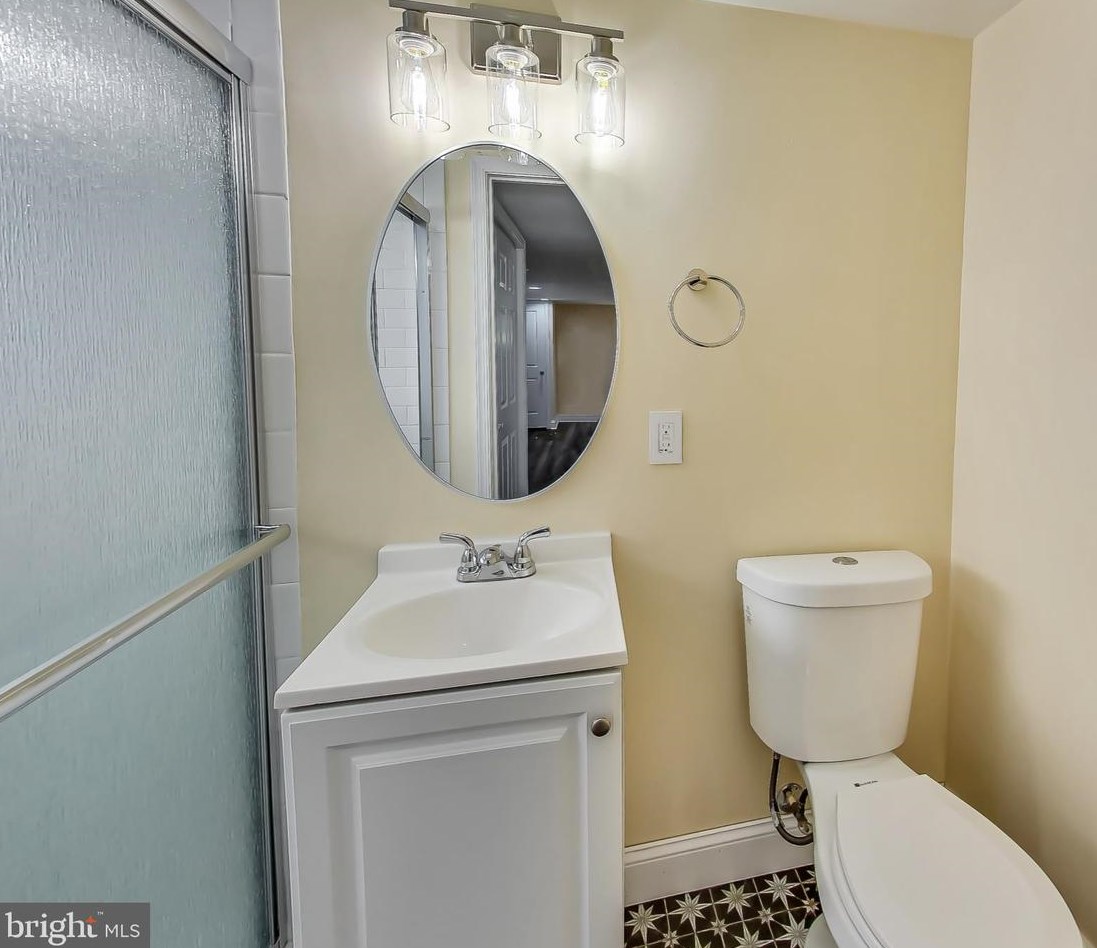 2225 Shepherd St, Washington DC  20018-3141 exterior