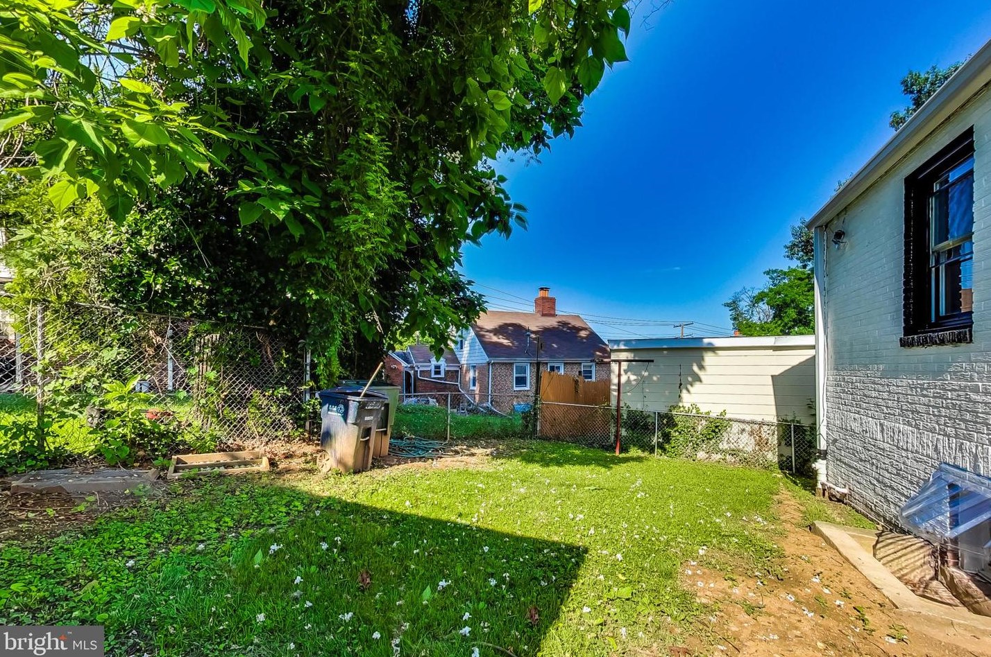 2225 Shepherd St, Washington DC  20018-3141 exterior