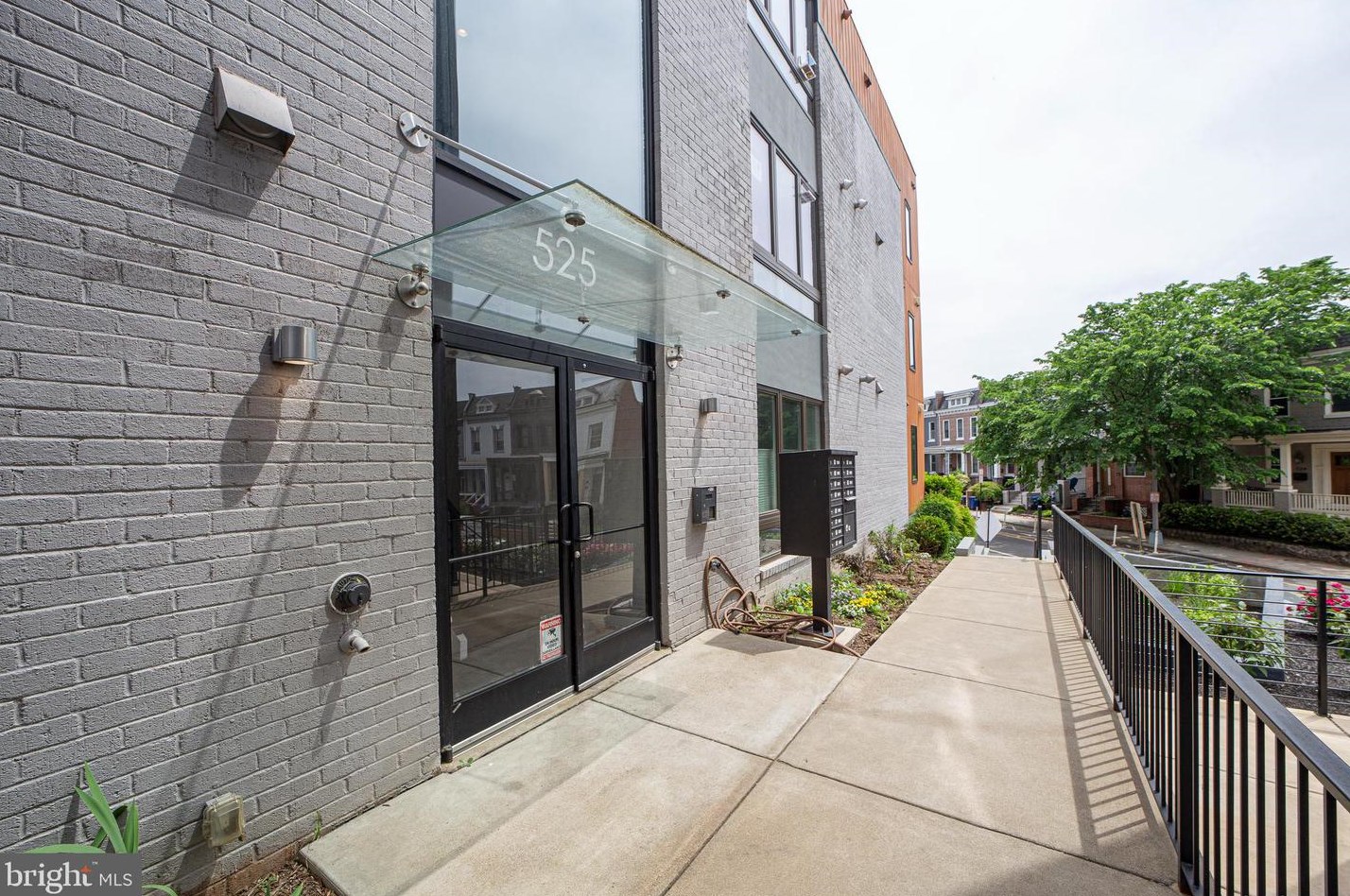 525 Park Rd Nw #201, Washington, DC 20010