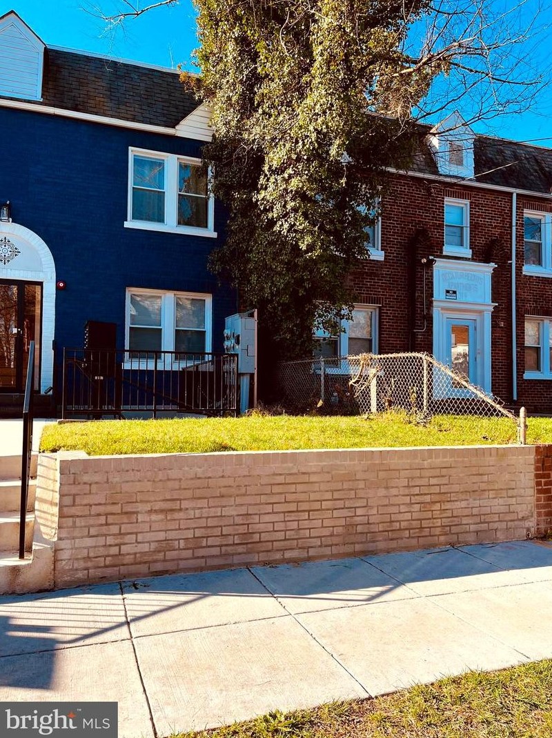 314 Delafield Pl, Washington, DC 20011-4191