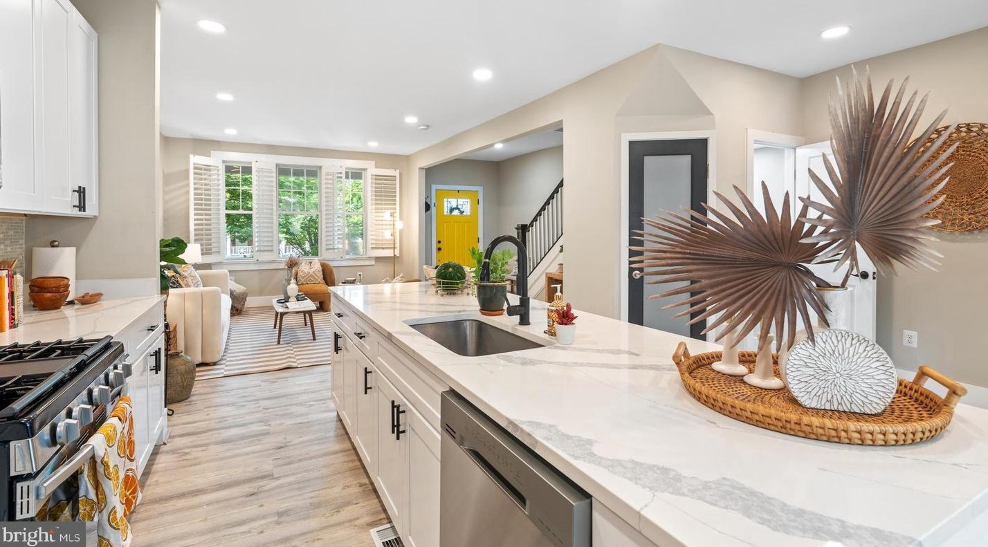 4841 Illinois Ave, Washington DC  20011-4577 exterior