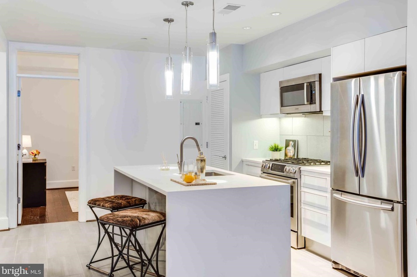 1252 Wisconsin Ave Nw #202, Washington, DC 20007