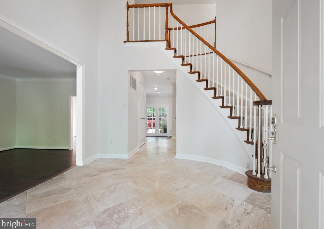 3204 Ellicott St Nw, Washington, DC 20008