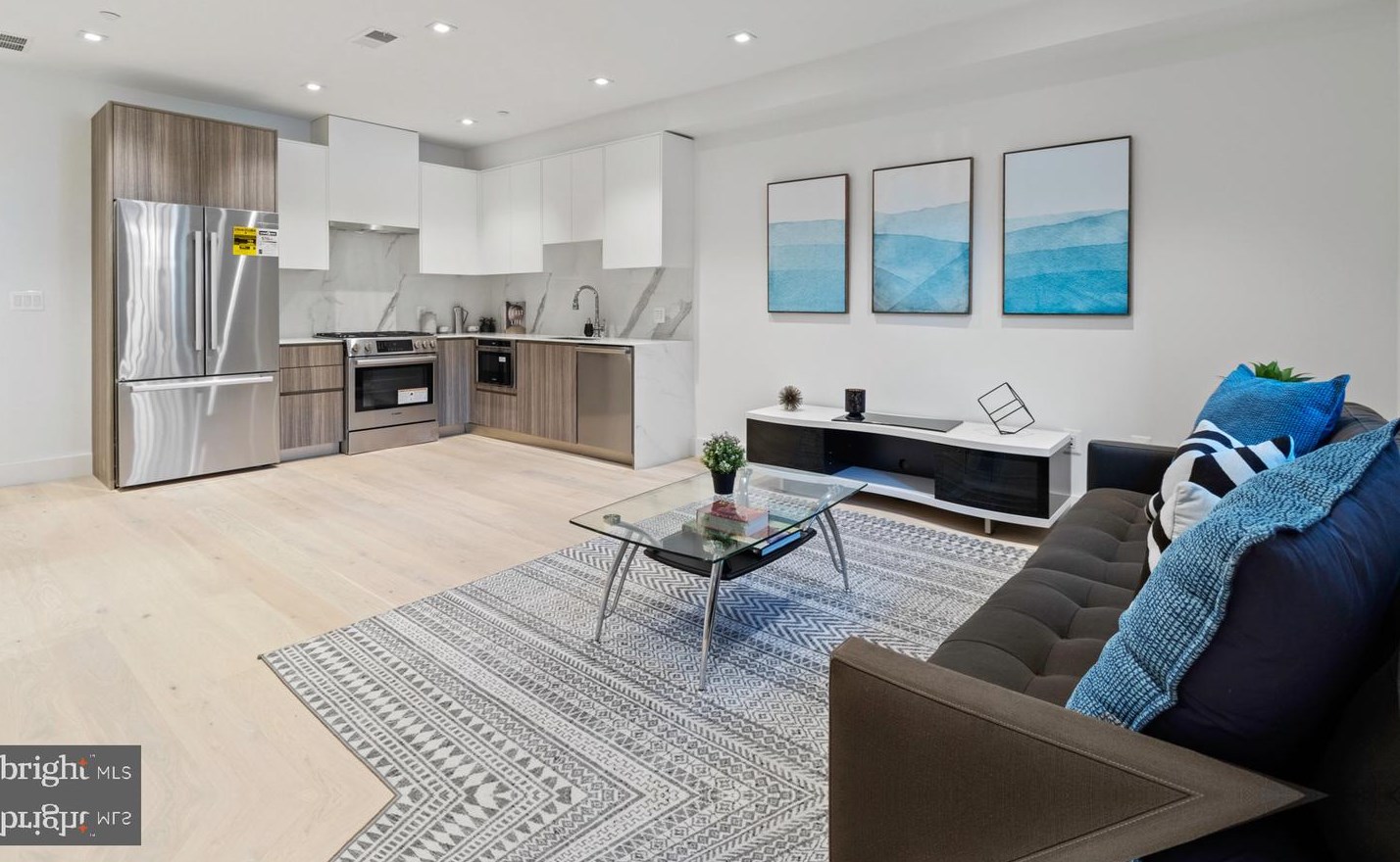 1525 P St Nw #2, Washington, DC 20005