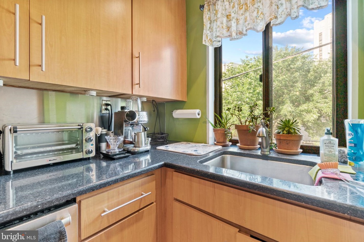 2604 Tunlaw Rd Nw #6, Washington, DC 20007