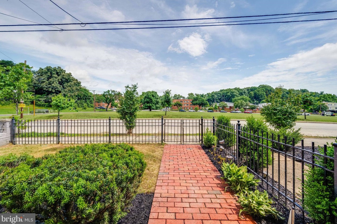 1239 Gallatin St, Washington DC  20017-2856 exterior