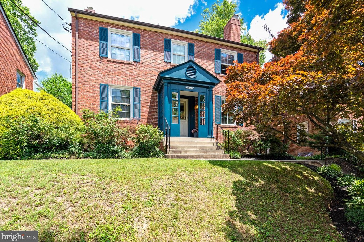 1425 Primrose Rd Nw, Washington, DC 20012