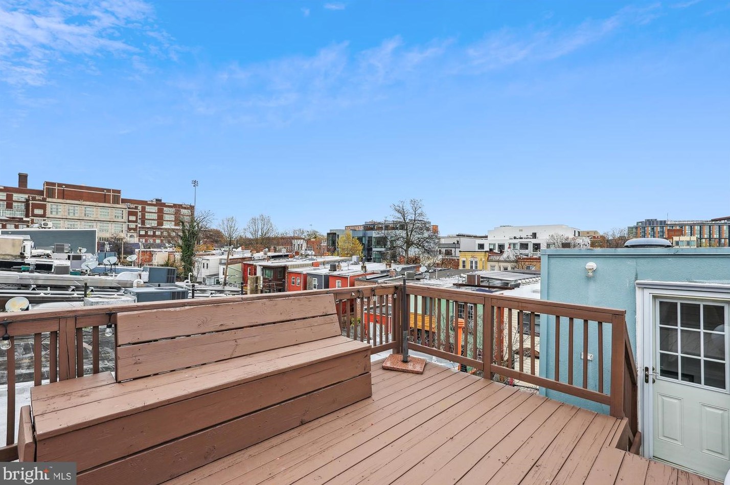 2209 12th Pl, Washington DC  20009-4405 exterior