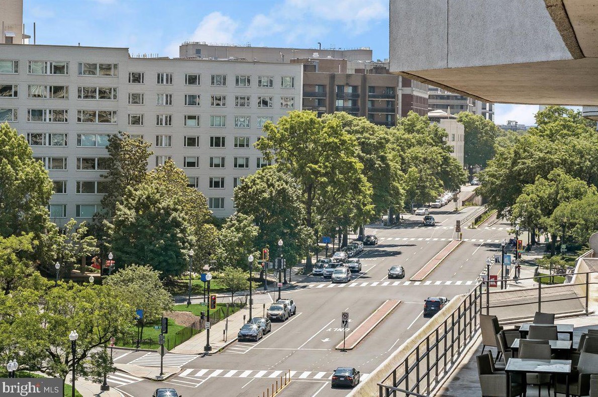 2700 Virginia Ave, Washington DC 20037-1909 exterior