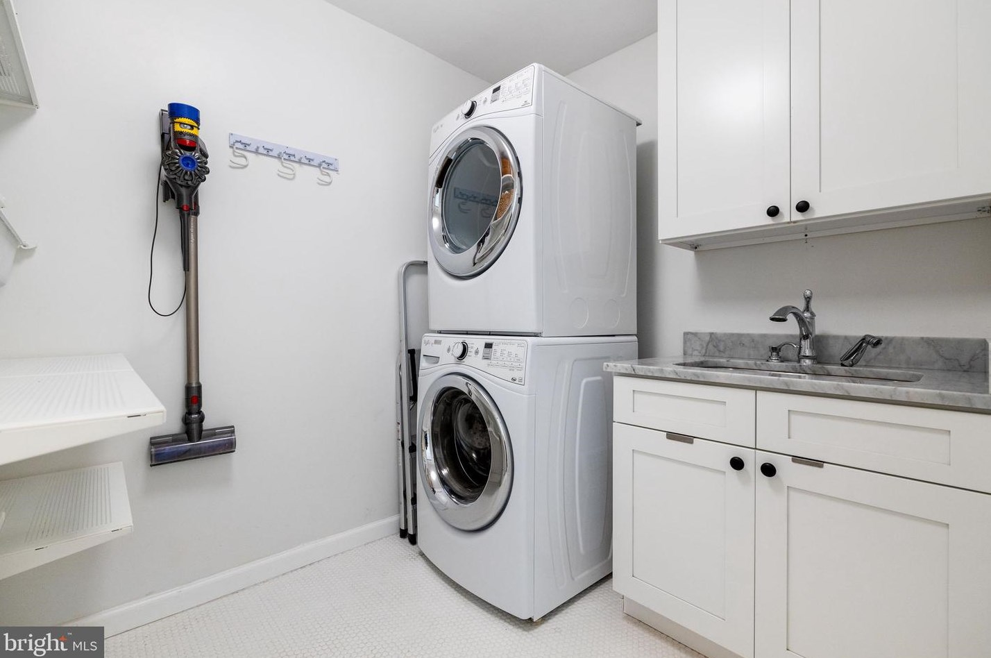 4253 Fordham Rd, Washington DC 20016-1931 exterior