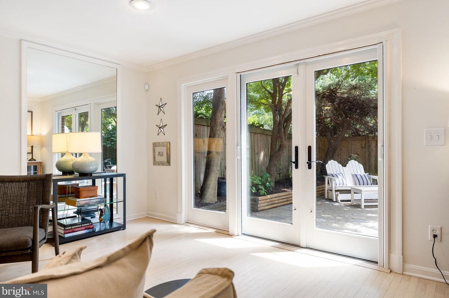 4253 Fordham Rd, Washington DC 20016-1931 exterior