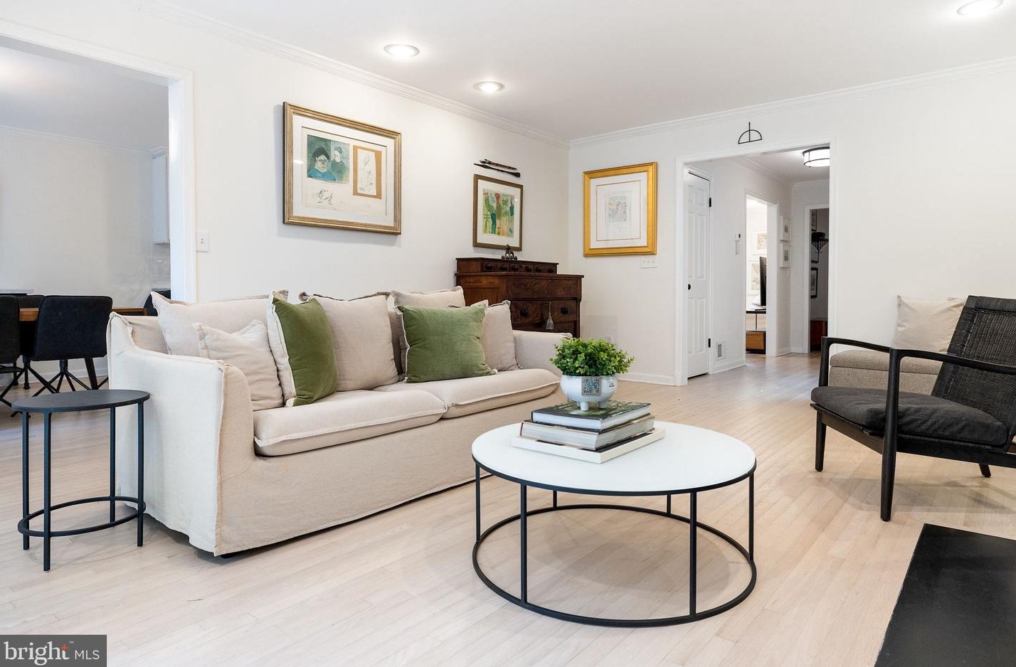 4253 Fordham Rd, Washington DC 20016-1931 exterior