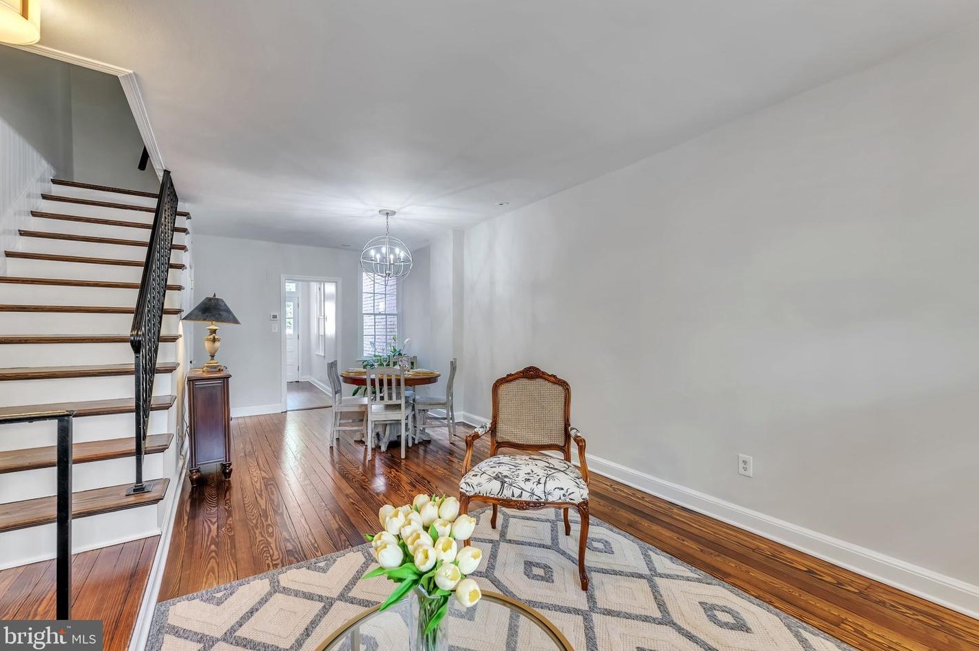 1555 33rd St, Washington DC  20007-2750 exterior