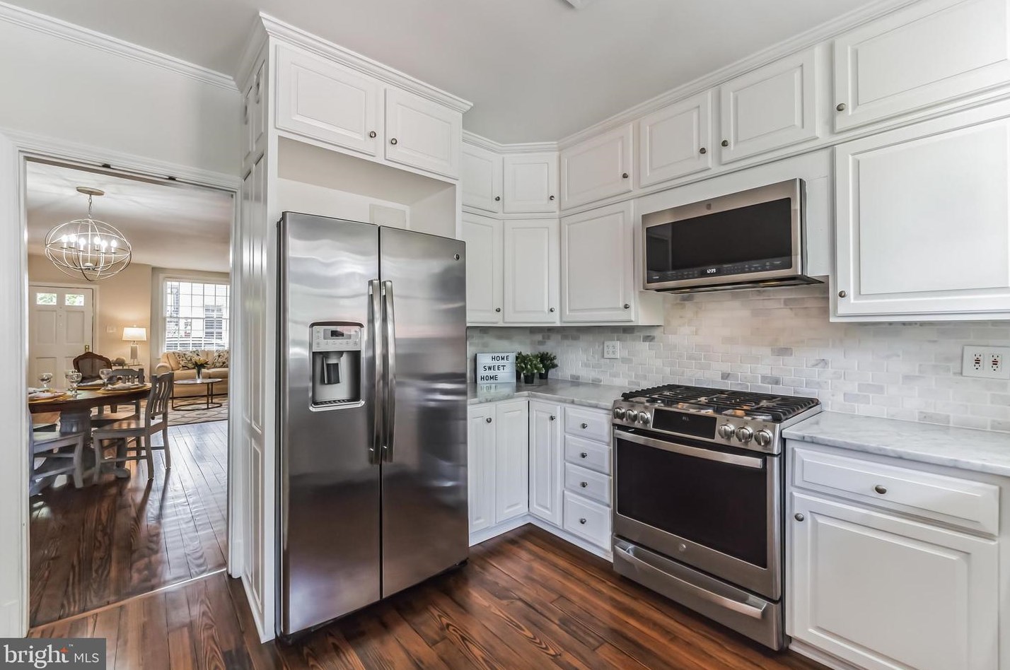 1555 33rd St, Washington DC  20007-2750 exterior