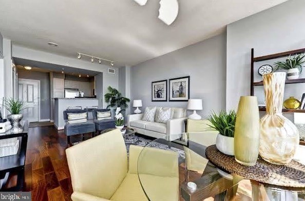 555 Massachusetts Ave Nw #1207, Washington, DC 20001