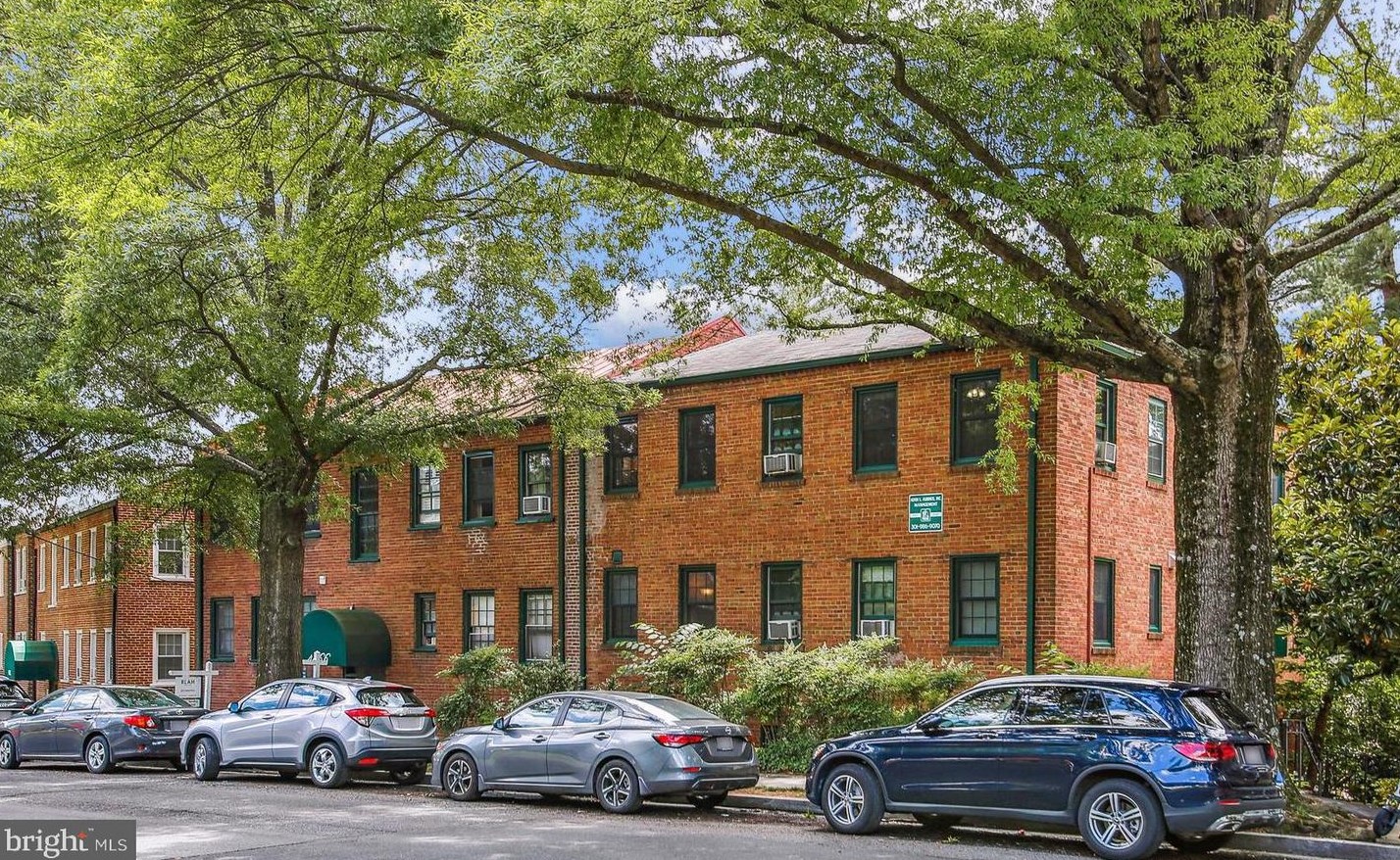 4870 Macarthur Blvd Nw #5, Washington, DC 20007