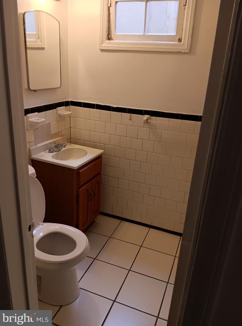 4223 Brooks St Ne #3, Washington, DC 20019