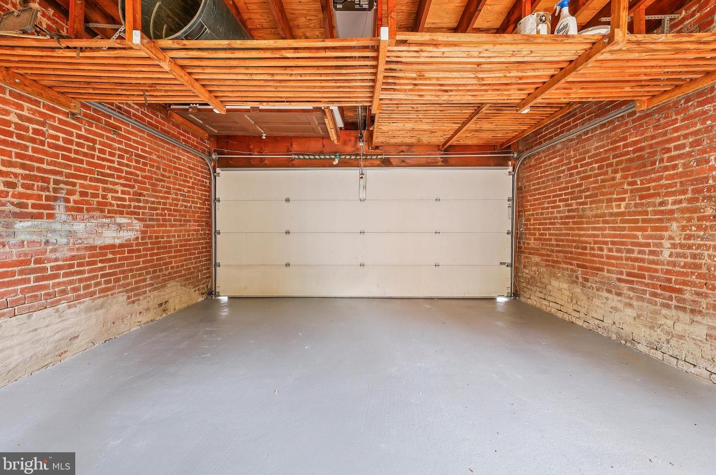 525 7 St, Washington DC 20003-2738 exterior