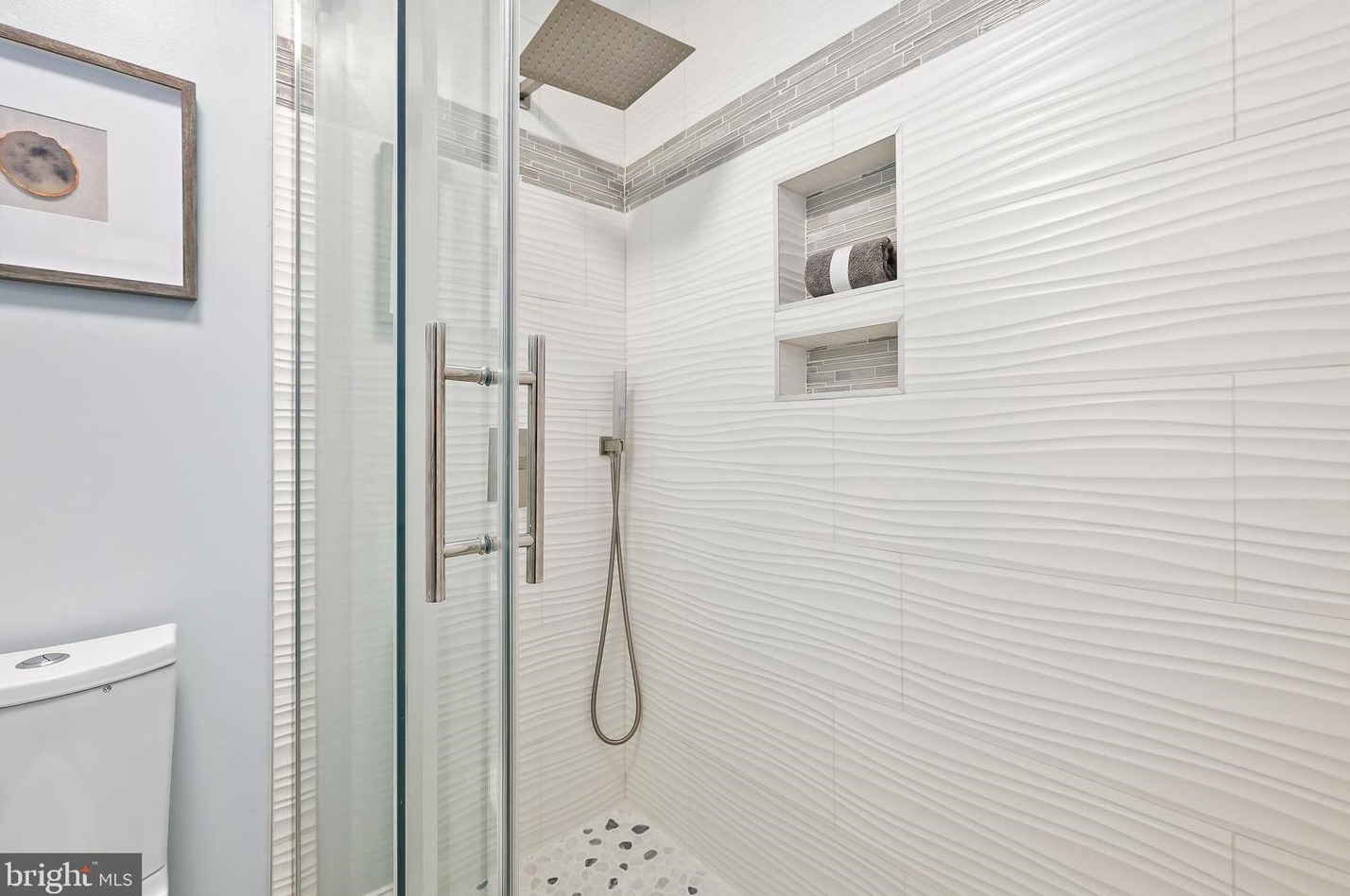 525 7 St, Washington DC 20003-2738 exterior