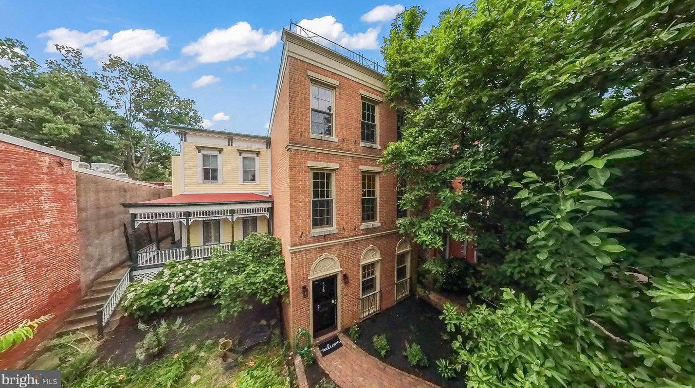 525 7 St, Washington DC 20003-2738 exterior