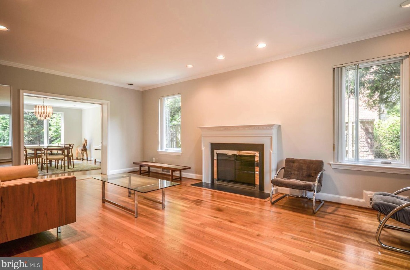 3044 Davenport St, Washington DC  20008-2115 exterior