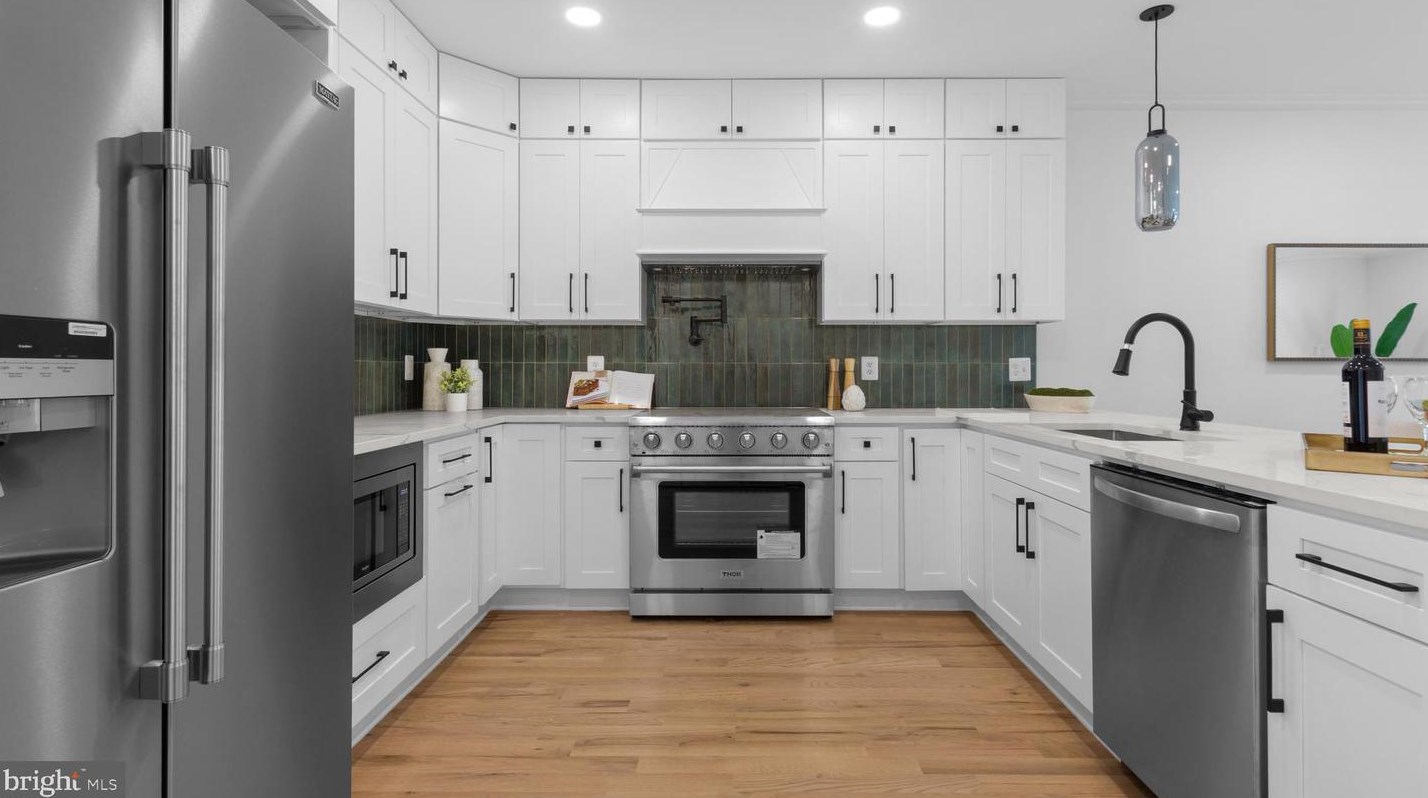 1236 18th St Ne Apt 4, Washington, DC 20002