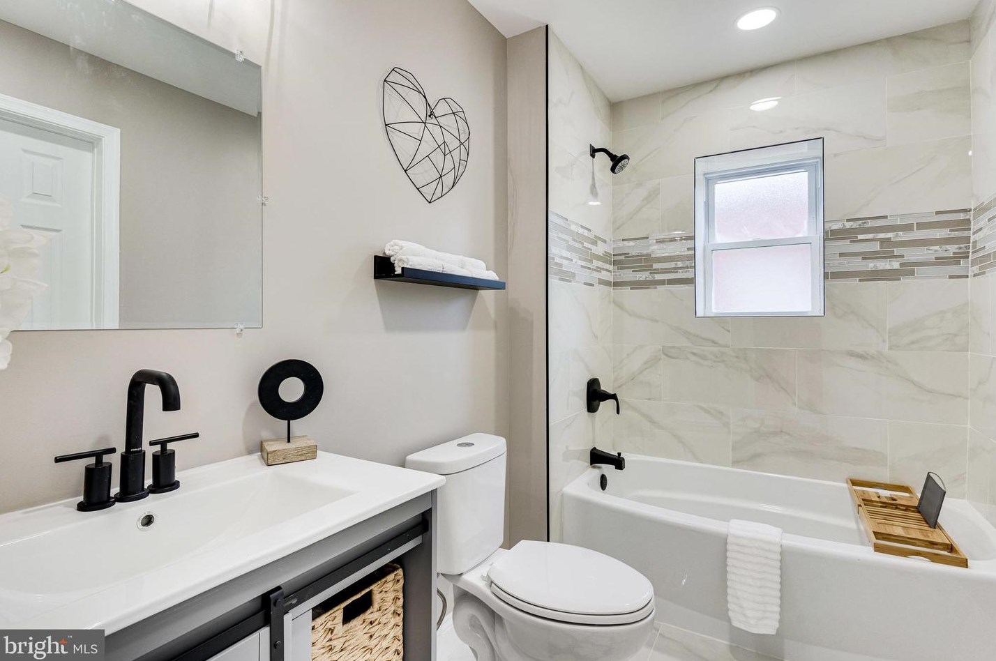 514 45th St, Washington DC  20019-4755 exterior