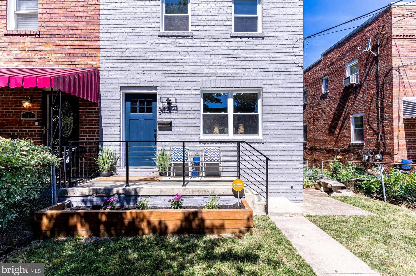 514 45th St, Washington DC  20019-4755 exterior