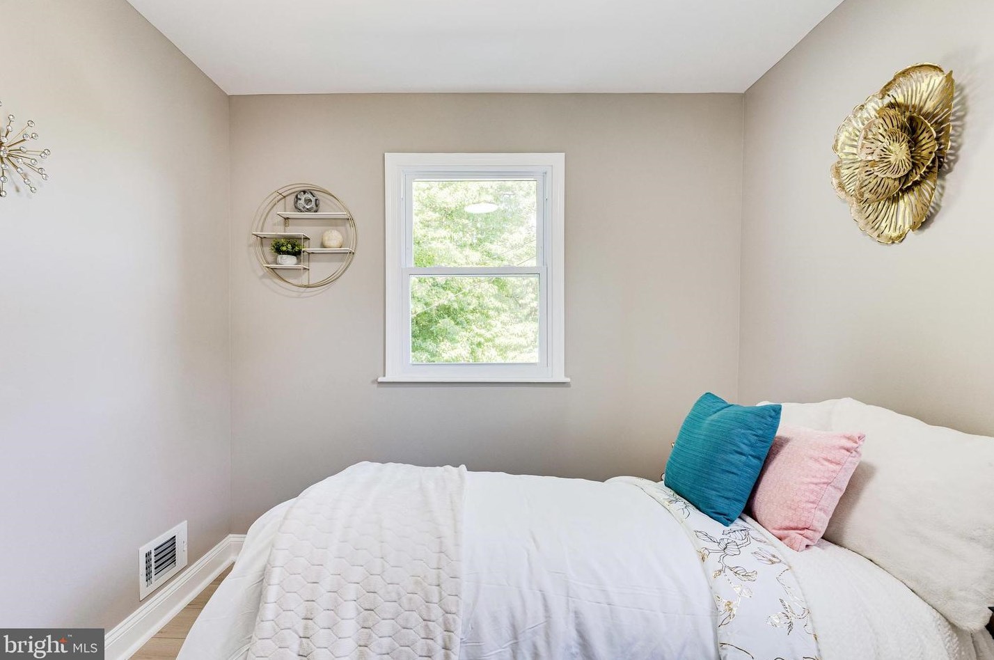 514 45th St, Washington DC  20019-4755 exterior