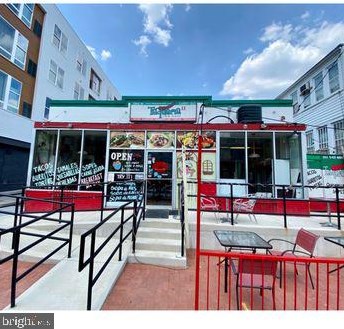 505 Kennedy St, Washington DC  20011-3054 exterior